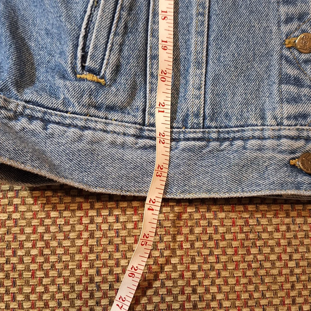 Lee Vintage 80's Faded Blue 100% Cotton Denim Jacket - Picture 7 of 11